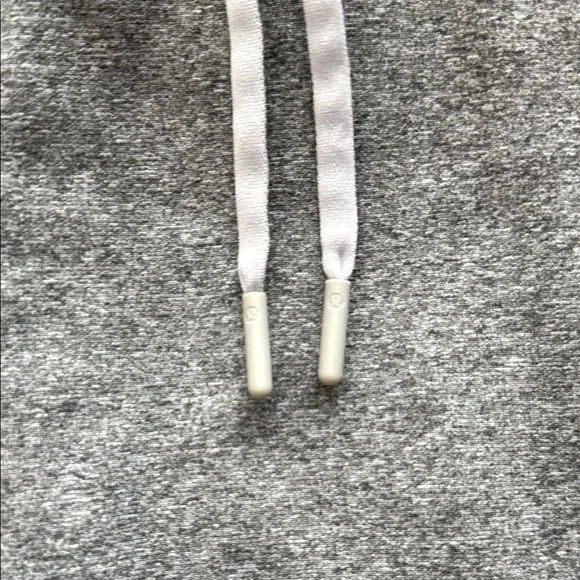 Men's Lululemon Grey Fleece Hoodie. Men’s Large. - Picture 4 of 4